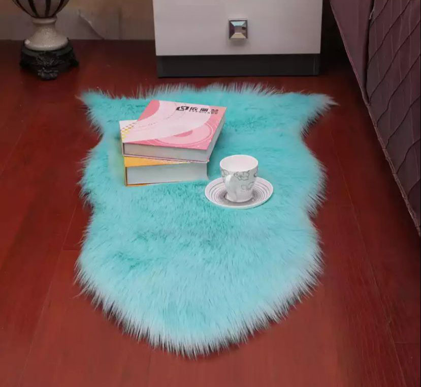 Tapis fourrure disponible sur d'autres couleurs – Image 8