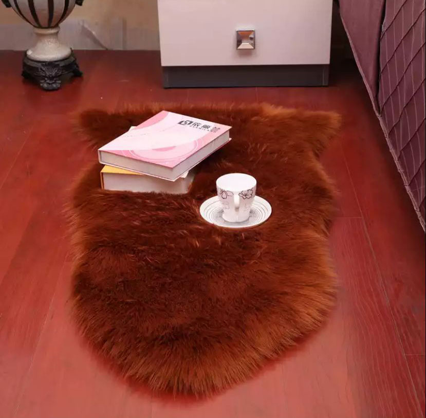 Tapis fourrure disponible sur d'autres couleurs – Image 2