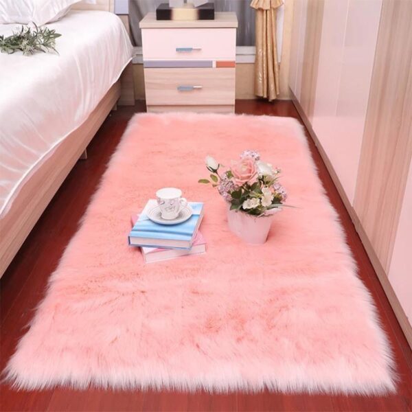 Tapis de sol en fourrure chaud et doux – Image 3